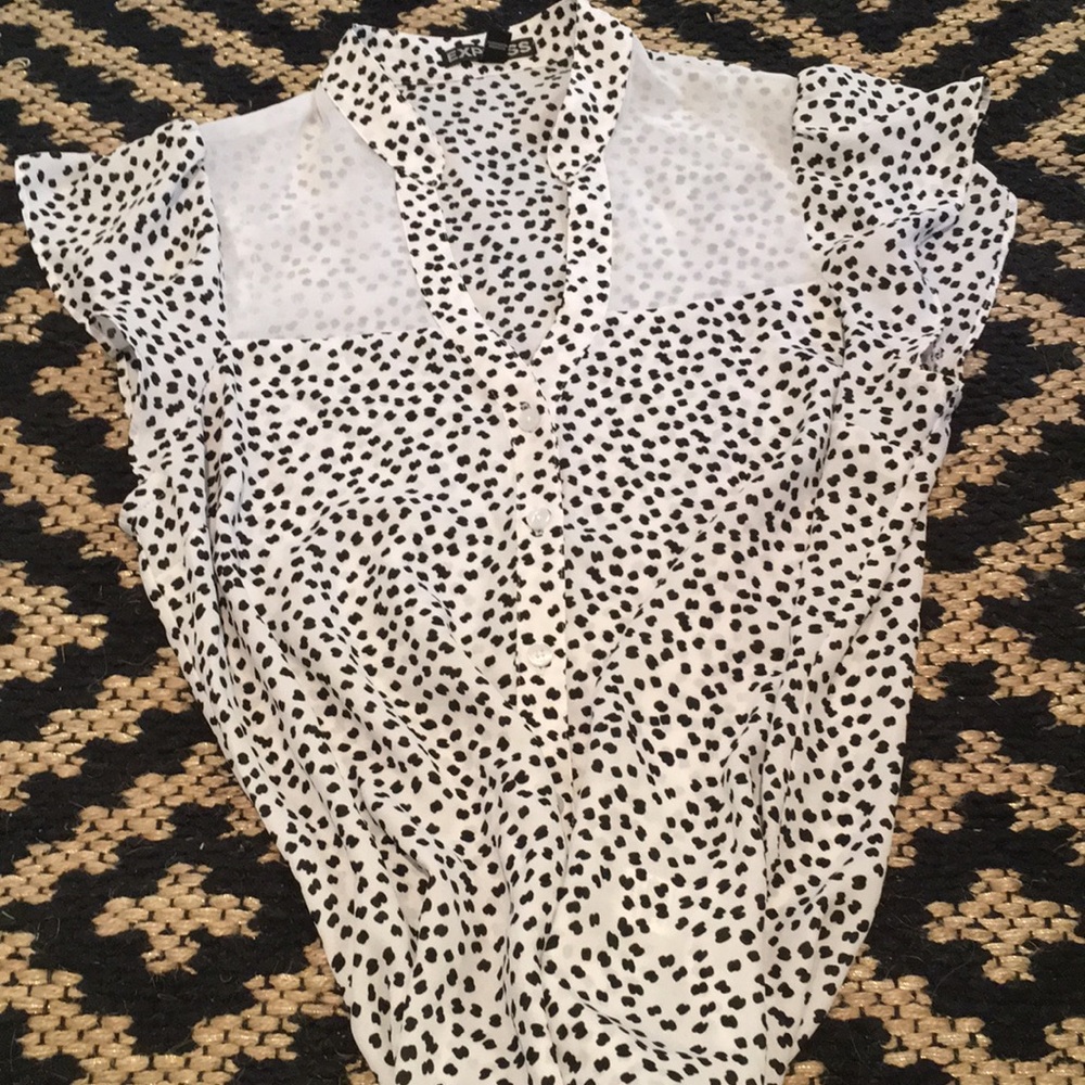 EXPRESS xs short sleeve